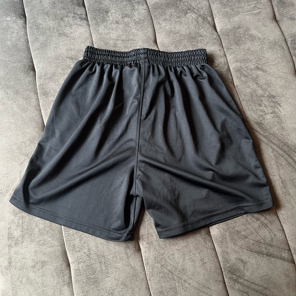 Nike Black Athletic Shorts - Picture 2 of 3
